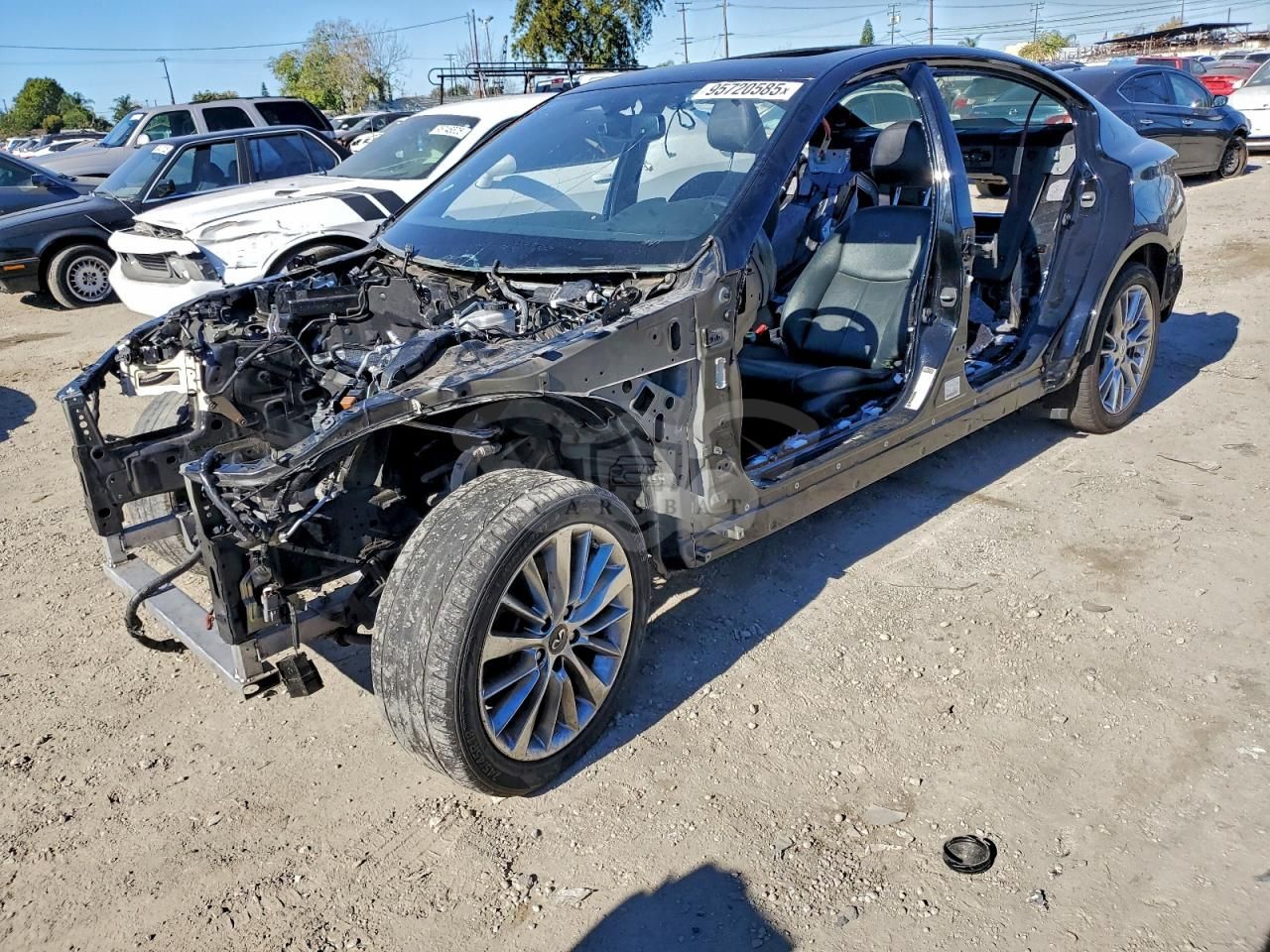 Infiniti Q50 SENSORY 3.0L 6 2023