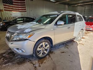 Nissan Pathfinder S 3.5L 6 2014