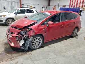 Toyota Prius 1.8L 4 2013