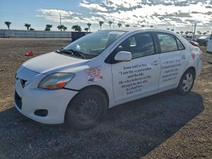 Toyota Yaris 1.5L 4 2010