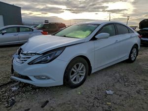 Hyundai Sonata GLS 2.4L 4 2013