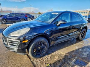 Porsche Macan 2.0L 4 2017