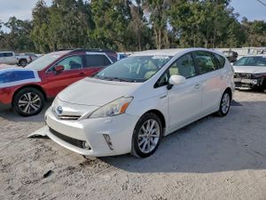 Toyota Prius 1.8L 4 2012