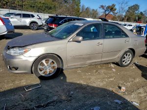 Toyota Camry LE 3.0L 6 2006