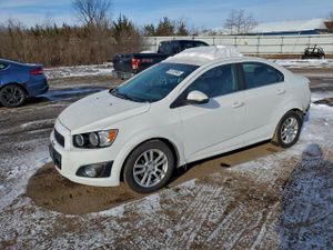 Chevrolet Aveo (Sonic) LT 1.8L 4 2012