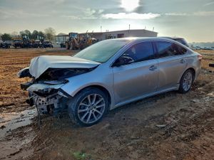 Toyota Avalon BASE 3.5L 6 2013