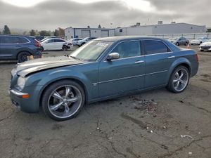 Chrysler 300C 5.7L 8 2005