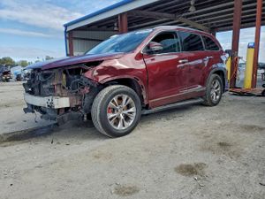 Toyota Highlander XLE 3.5L 6 2015