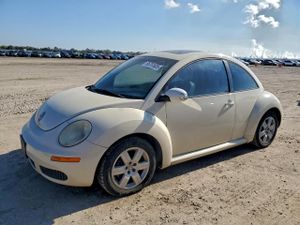 Volkswagen Beetle 2.5L OPTION PACKAGE 1 2.5L 5 2007