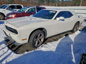 Dodge Challenger SE 3.5L 6 2010