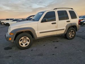 Jeep Liberty SPORT 3.7L 6 2005