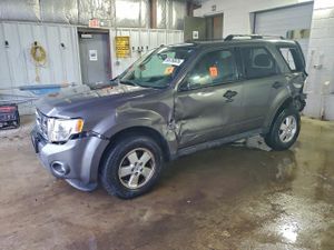 Ford Escape XLT 2.5L 4 2012