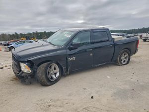 RAM 1500 ST 5.7L 8 2015