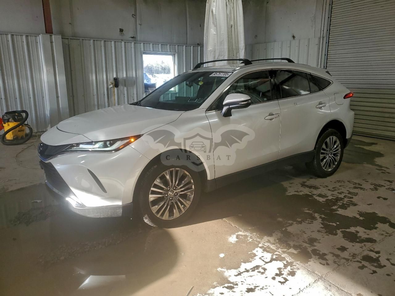 Toyota Venza LE 2.5L 4 2023