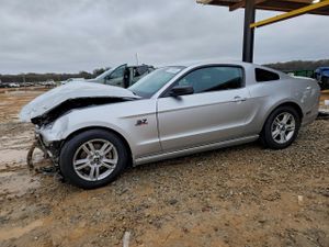 Ford Mustang 3.7L 6 2014