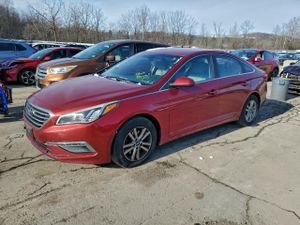 Hyundai Sonata SE 2.4L 4 2015