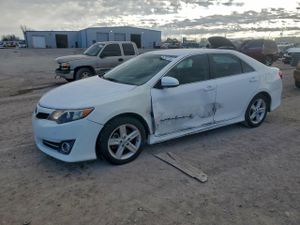 Toyota Camry L 2.5L 4 2014