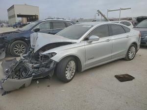 Ford Fusion SE HYBRID 2.0L 4 2013