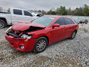 Toyota Camry BASE 2.5L 4 2010