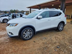 Nissan Rogue S 2.5L 4 2014