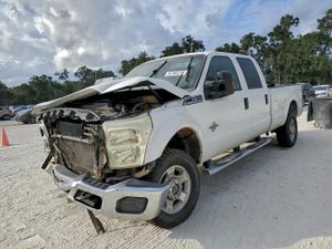 Ford F-350 SUPER DUTY 6.7L 8 2013