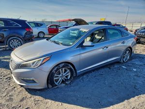 Hyundai Sonata SE 2.4L 4 2015