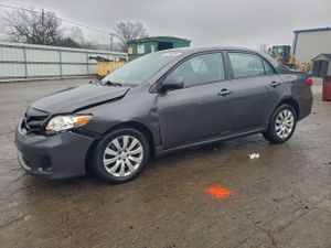 Toyota Corolla BASE 1.8L 4 2012