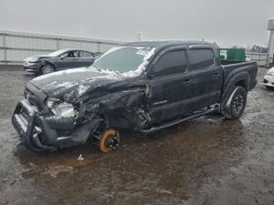 Toyota Tacoma DOUBLE CAB 2.7L 4 2013