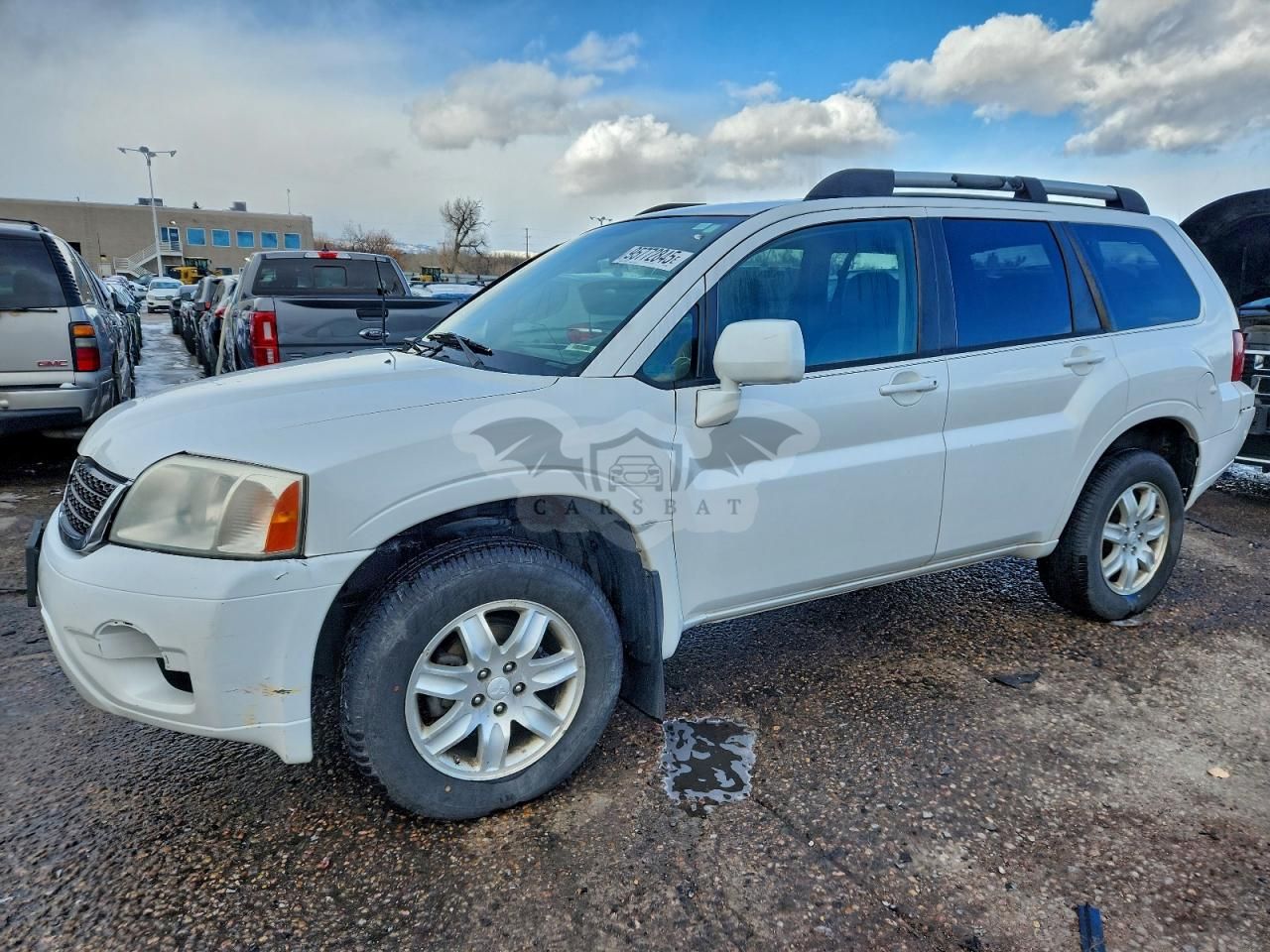 Mitsubishi Endeavor LS 3.8L 6 2011