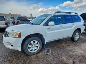Mitsubishi Endeavor LS 3.8L 6 2011