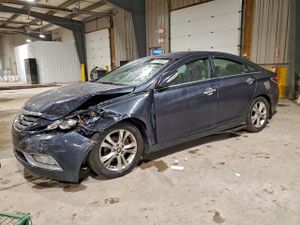 Hyundai Sonata SE 2.4L 4 2012