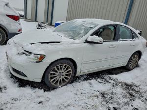 Volvo S40 T5 2.5L 5 2011