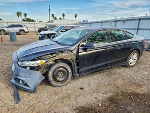Ford Fusion SE 2.5L 4 2014
