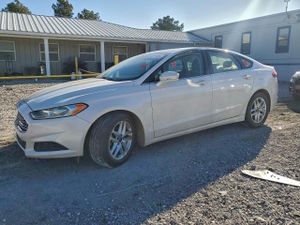 Ford Fusion SE 1.5L 4 2014