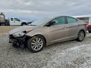 Hyundai Elantra SE 1.8L 4 2015