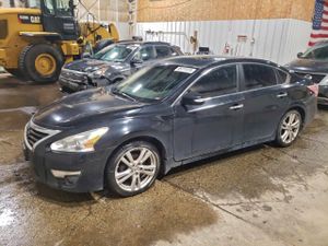 Nissan Altima 3.5S 3.5L 6 2013