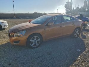 Volvo S60 T5 2.4L 5 2012