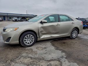 Toyota Camry L 2.5L 4 2013