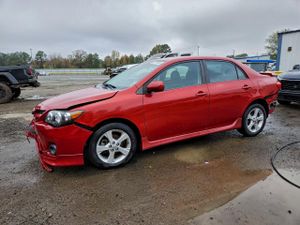 Toyota Corolla BASE 1.8L 4 2012