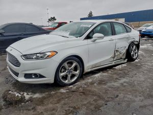Ford Fusion SE 2.0L 4 2015