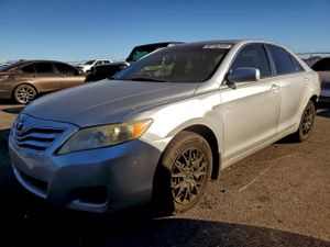 Toyota Camry BASE 2.5L 4 2011