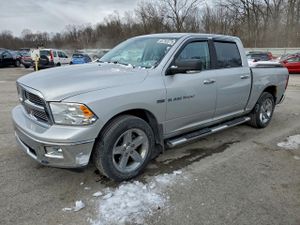 Dodge RAM SLT 5.7L 8 2012