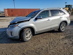 Kia Sorento LX 2.4L 4 2015
