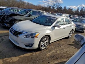 Nissan Altima 2.5 2.5L 4 2015