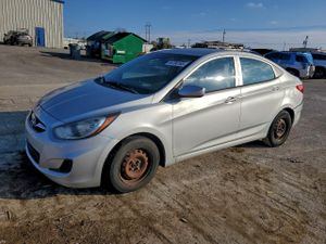 Hyundai Accent GLS 1.6L 4 2013