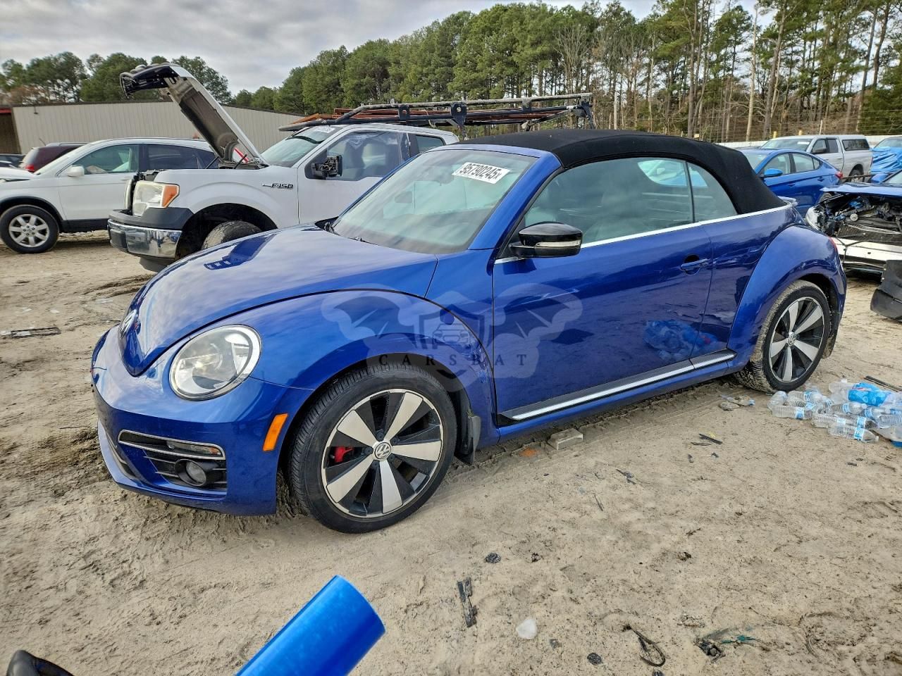 Volkswagen Beetle TURBO 2.0L 4 2013