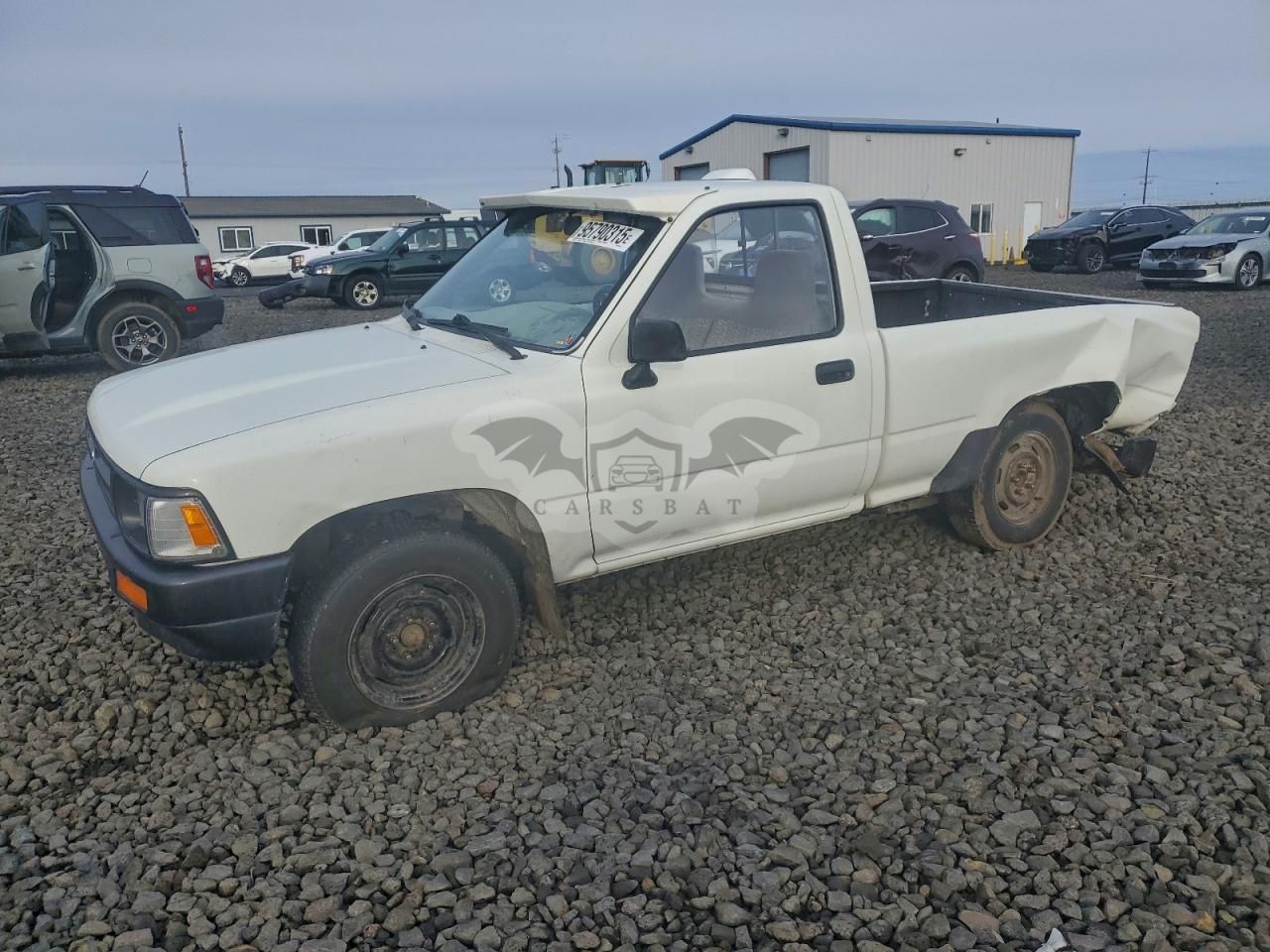 Toyota Hilux 1/2 TON SHORT WHEELBASE 2.4L 4 1995