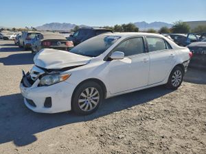 Toyota Corolla BASE 1.8L 4 2012