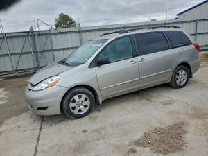 Toyota Sienna CE 3.3L 6 2006