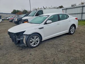 Kia Optima LX 2.4L 4 2013